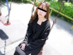 10musume 10-020324-01 Amateur gal who is cheated on by her boyfriend gets cream pied in the video